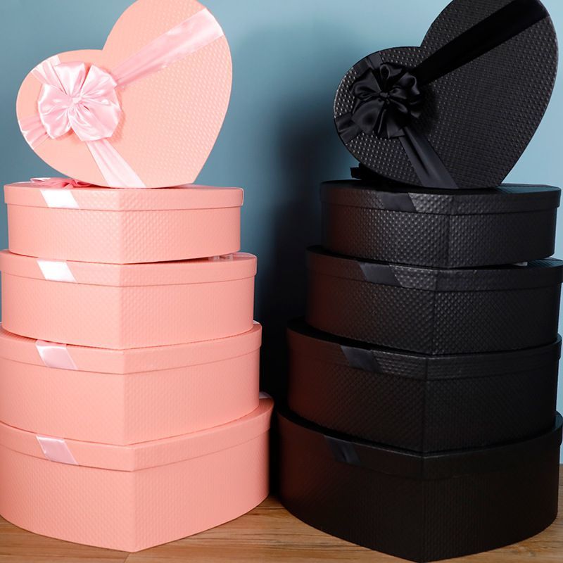 High Quality China Wholesale Custom Logo Printing Heart Shape Wedding Festival Gift Packaging Cardboard Box for Chocolates Cookies Candies Prensents
