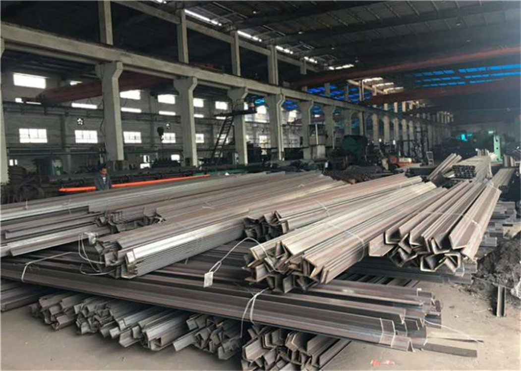 ODM U Shape Stainless Steel Decorative Profiles 300 Series ASTM