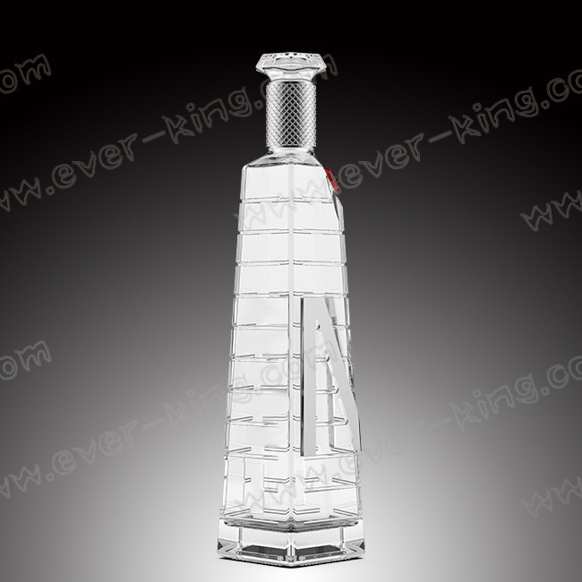 750ml Double Tower Shaped Liquor Glass Bottles