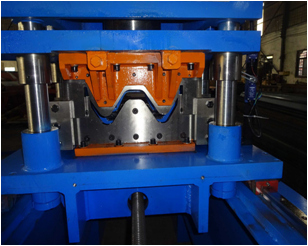 Galvanized Steel Highway Guardrail Roll Forming Machine , Metal Forming Machinery