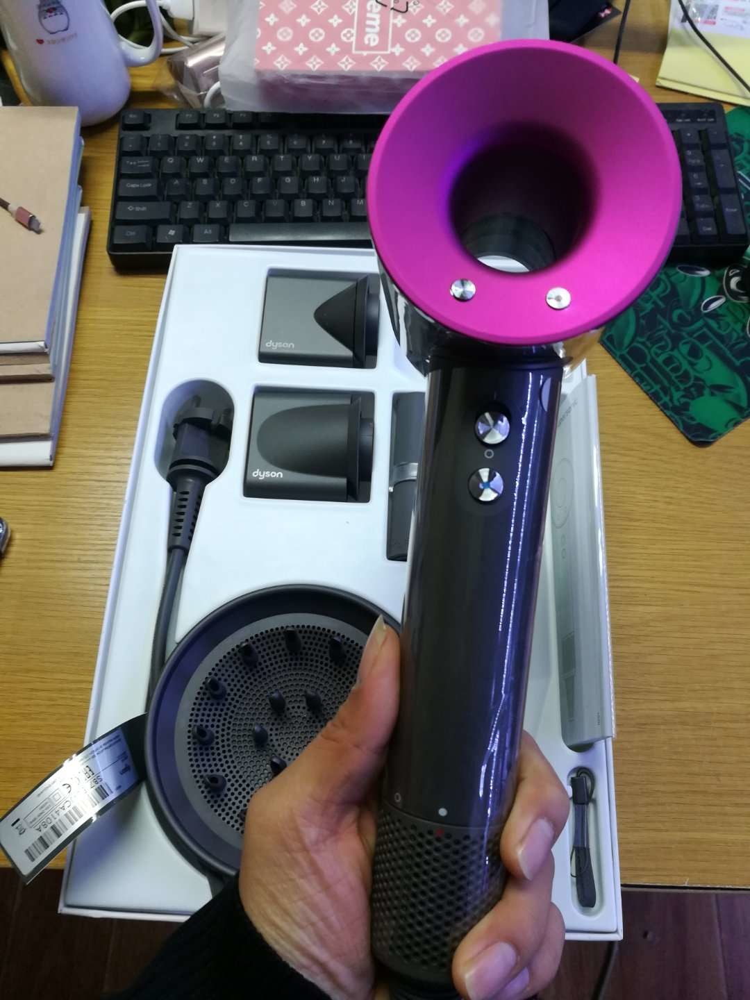 20149 Hot selling Brand New Dyson Supersonic Hair Dryer Fushia made in china grrheadsets.com