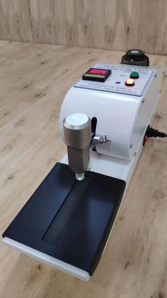 Cheap Rubbing Pressure 9N Electronic AATCC Crockmeter For Color Fastness Testing for sale