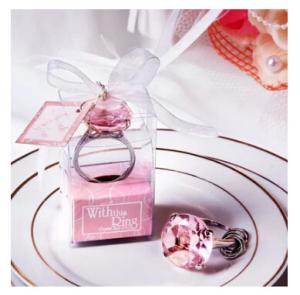 Quality New creative promotion gift product wedding gift crystal ring keyring keychain wholesale