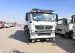 Sinotruk 10cbm Water Liquid Fuel Tank Truck 4 * 2 266hp With Air Conditioner