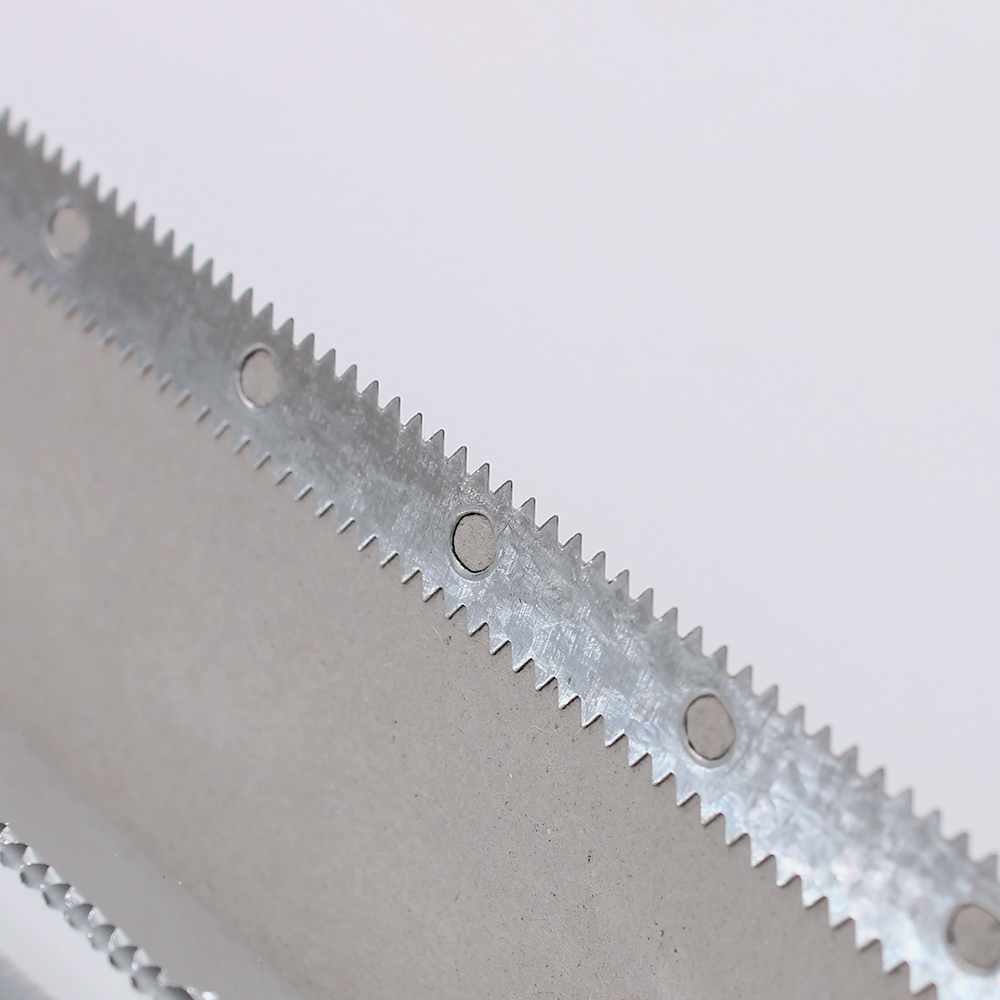 Customized Width Silver Aluminum Foil Roll for Kitchen Cooking and Chocolate Wrapping
