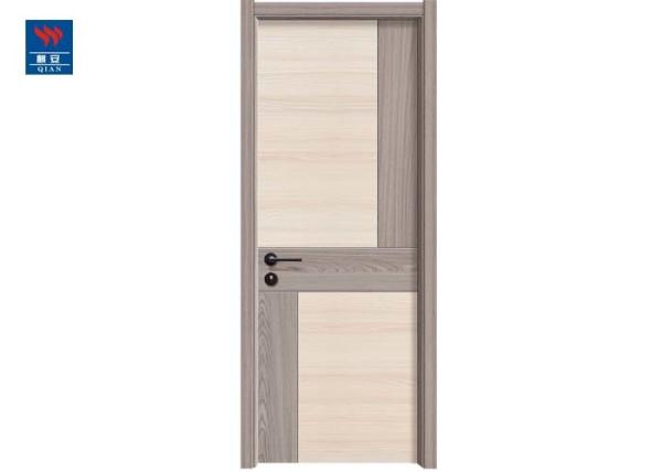 Modern Style Eco-Friendly Waterproof Carved Interior Wood Door For Bedroom
