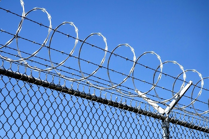 CBT-65 Concertina Barbed Wire Coils 54 Loops Military And High Security Fencing Use