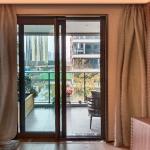 Mesh 18x16 Retractable Roller Screen Door With Excellent Light Transmission