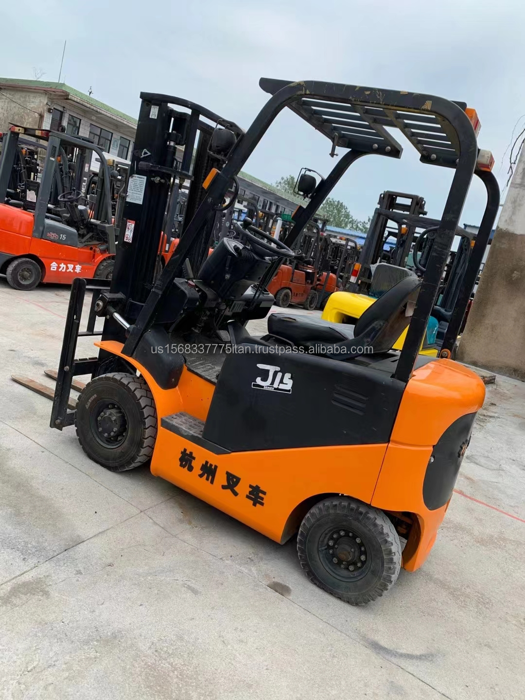 Hangzhou Forklift H30 with 2m Fork Length and Diesel Engine Power Source