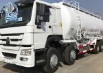 Heavy Duty 12 Wheel Bulk Powder Construction Water Trucks 35.0 Cubic Meters Bulk