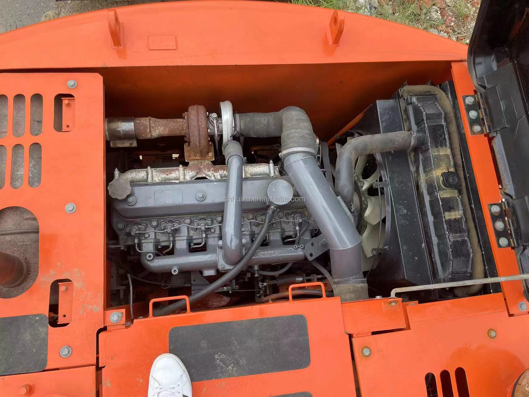 China wheeled excavator Doosan 150 second hand excavator heavy machine large excavator