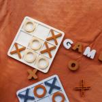 MOQ 50 Sets Silicone XO Tic Tac Toe Puzzle Customizable Logo Colors BPA Free CE