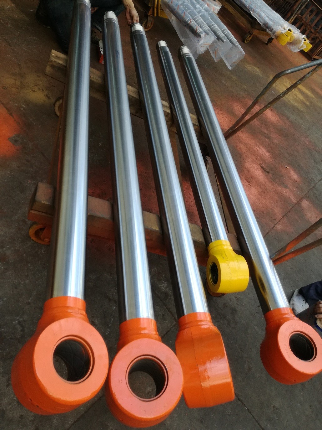 Doosan DH360 arm hydraulic cylinder rod，Doosan hydraulic stick cylinder part number