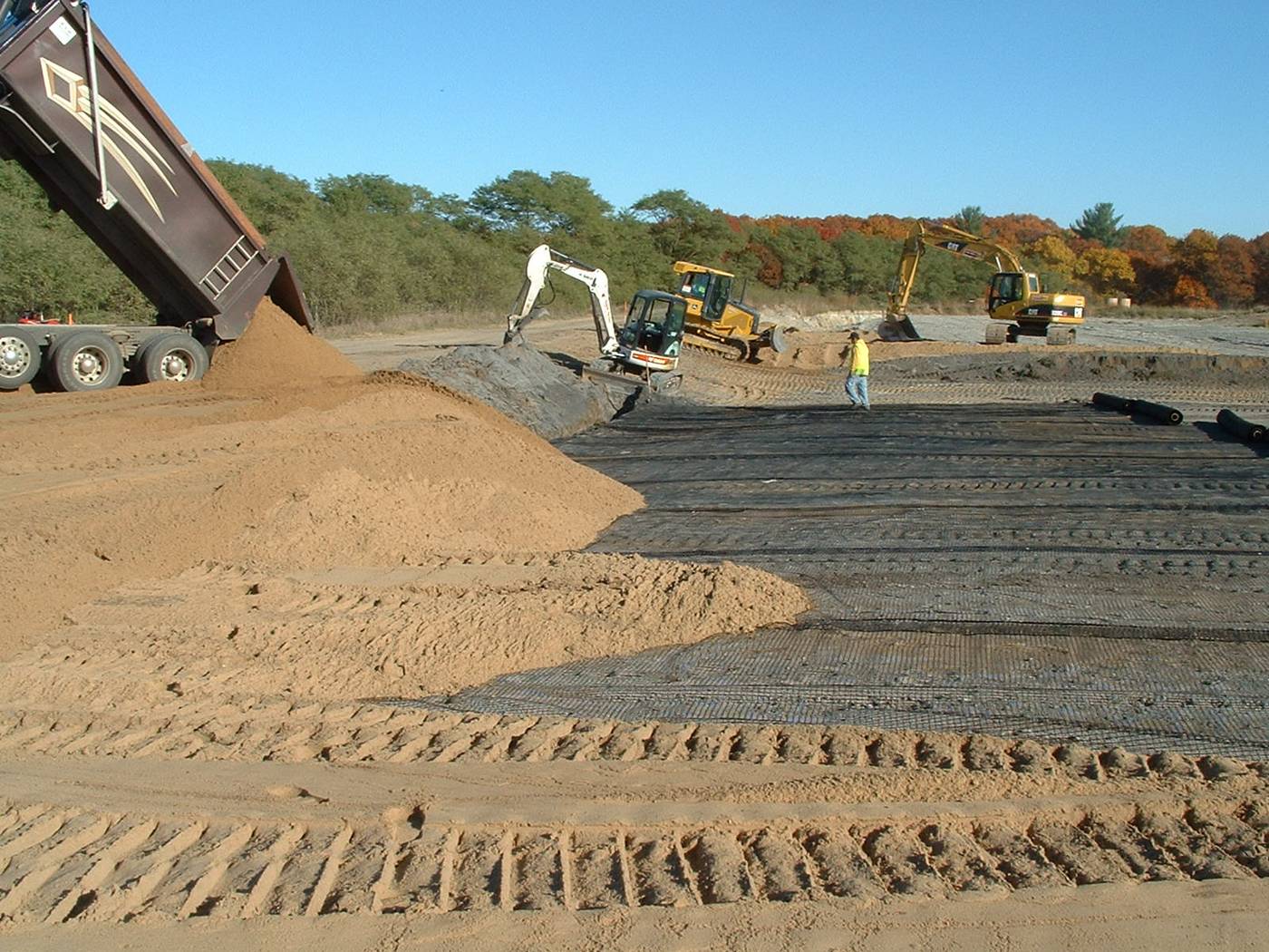 Roadbed solidification biaxial polyester 80-80 PET Geogrid for Chinese Design Style