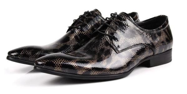 Crocodile Style Mens Black Brogue Shoes , Fashion Nightclub Genuine Snakeskin