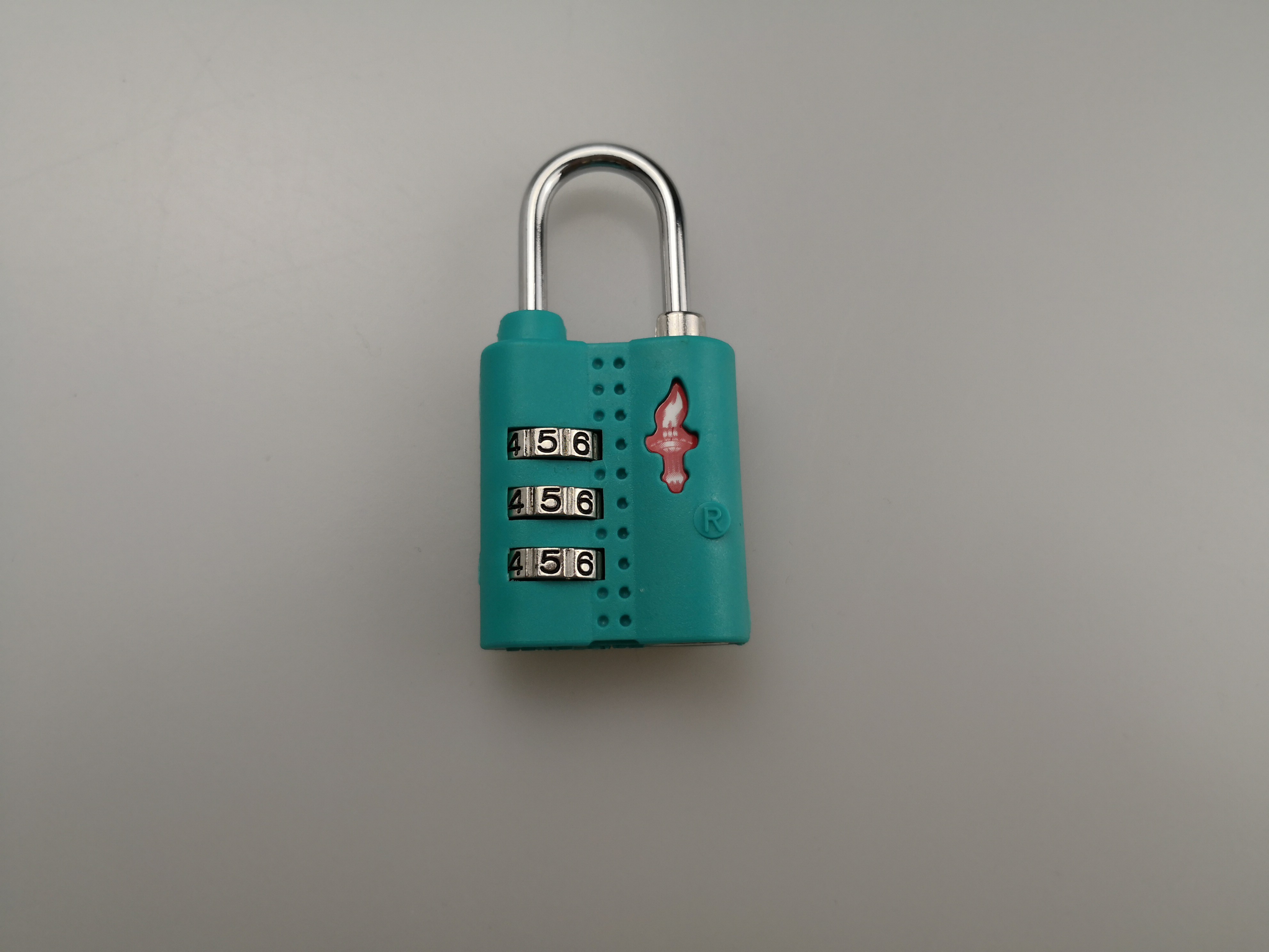 28.1g Red TSA Safe Skies , 3 Dial Travel Sentry Combination Lock For Door
