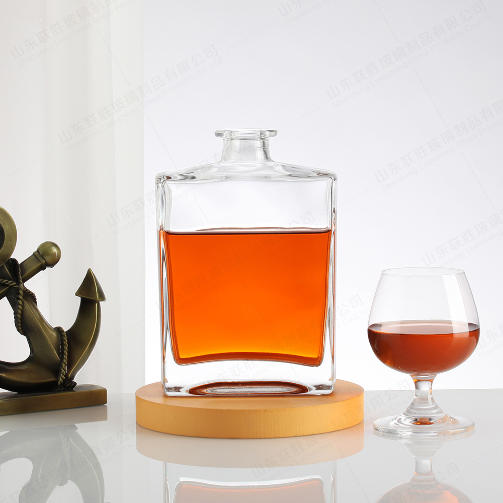 750ml 700ml 500ml Glass Bottle With Cork Top For Wine Sealing Type Rubber Stopper