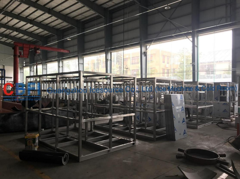 22*22*22mm R507 Refrigerant Ice Cube Machine For Indonesia Ice Plant