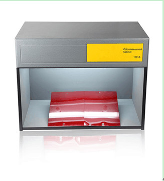 Color Assessment Cabinet For The Graphic Arts , Photographic , Textile , Dyeing