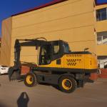 4WD Mini Digger Machine 0.6m3 Bucket Small Excavator Machine