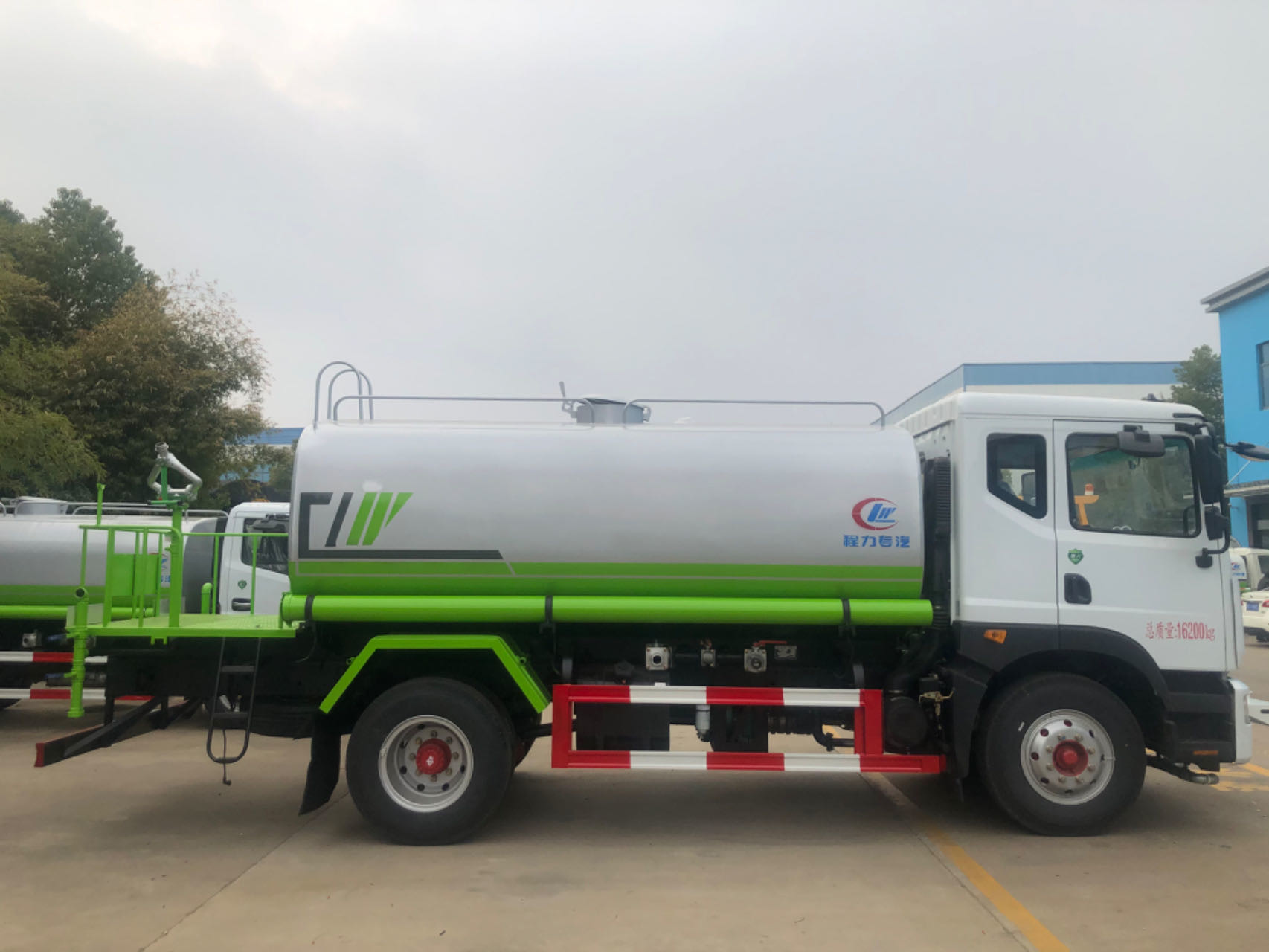 15m3 4x2 Water Delivery Truck 15 Ton Water Sprinkler Truck For Sale
