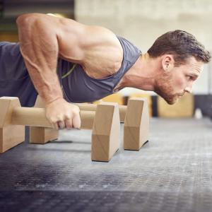 Quality 50cm 19.7in Exercise Wooden Push Up Bars Gym Equipment Suppiler With Anti-Slid Mat wholesale