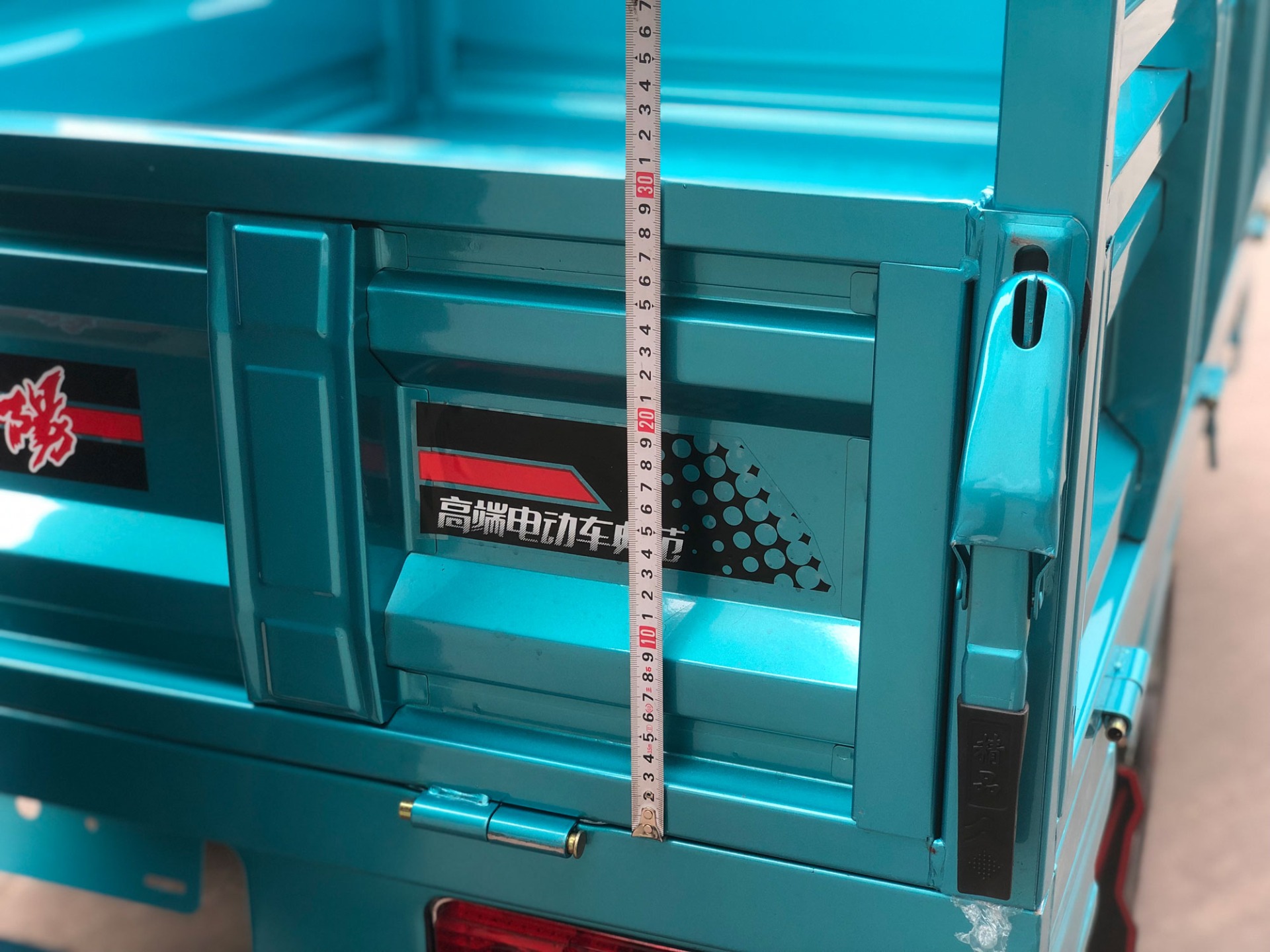 DY-160 Upgrade Heavy Duty Three Wheel Electric Cargo Tricycles for Farm 1.5m Cargo Box