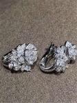 Piaget full diamonds rose earring 18kt gold with white gold or yellow gold or