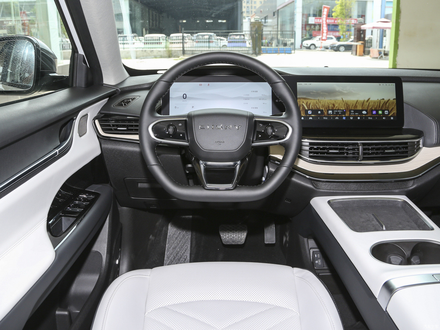 Chery EQ7 Pure Electric SUV Midsize With 4 Wheel Drive 412KM-512KM Range