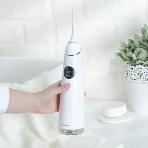 Quality IPX7 Waterproof Portable Oral Irrigator With 2000mAh Lithium Battery wholesale