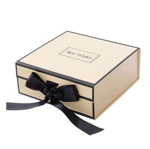 Quality CMYK PMS Cardboard Rectangular Box Ribbon Bow Creative Wrapping Gift Box wholesale