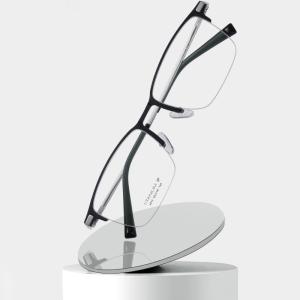 Quality Al Mg Pure Titanium Eyeglasses Adults flexible Removable Screw wholesale
