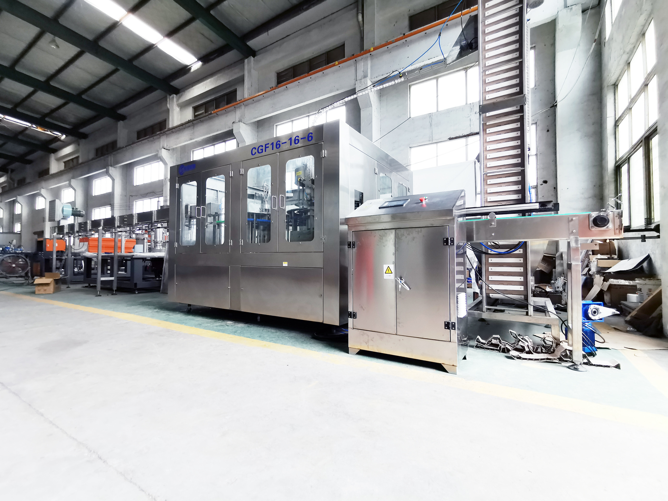low cost packaged China factory price complete pure drinking mineral water bottling machine for sale