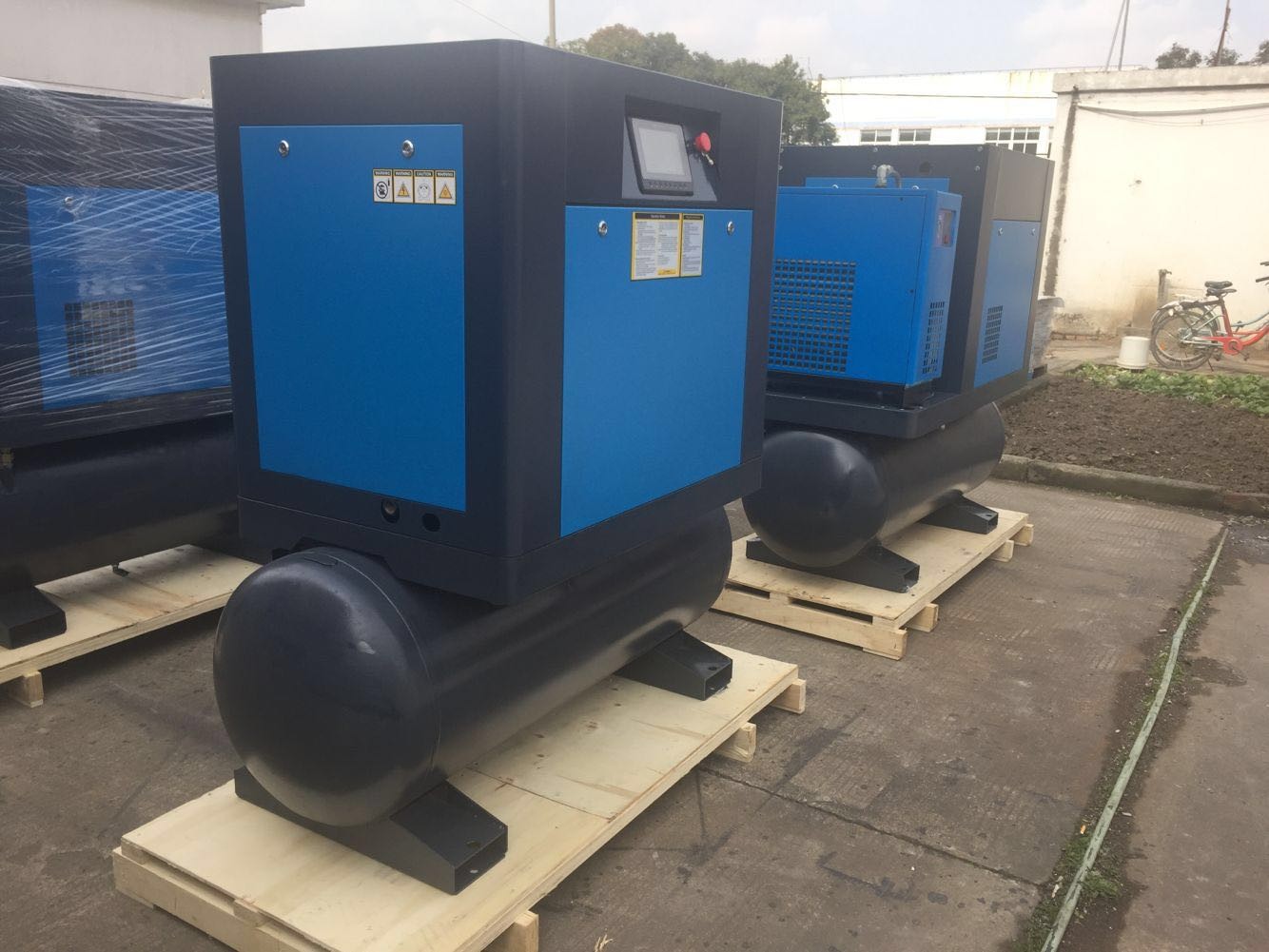 compact screw air compressor with air dryer on receiver tank