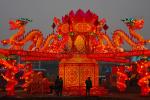 Large Artificial Fabric Lantern , Custom Made Outdoor Christmas Lanterns