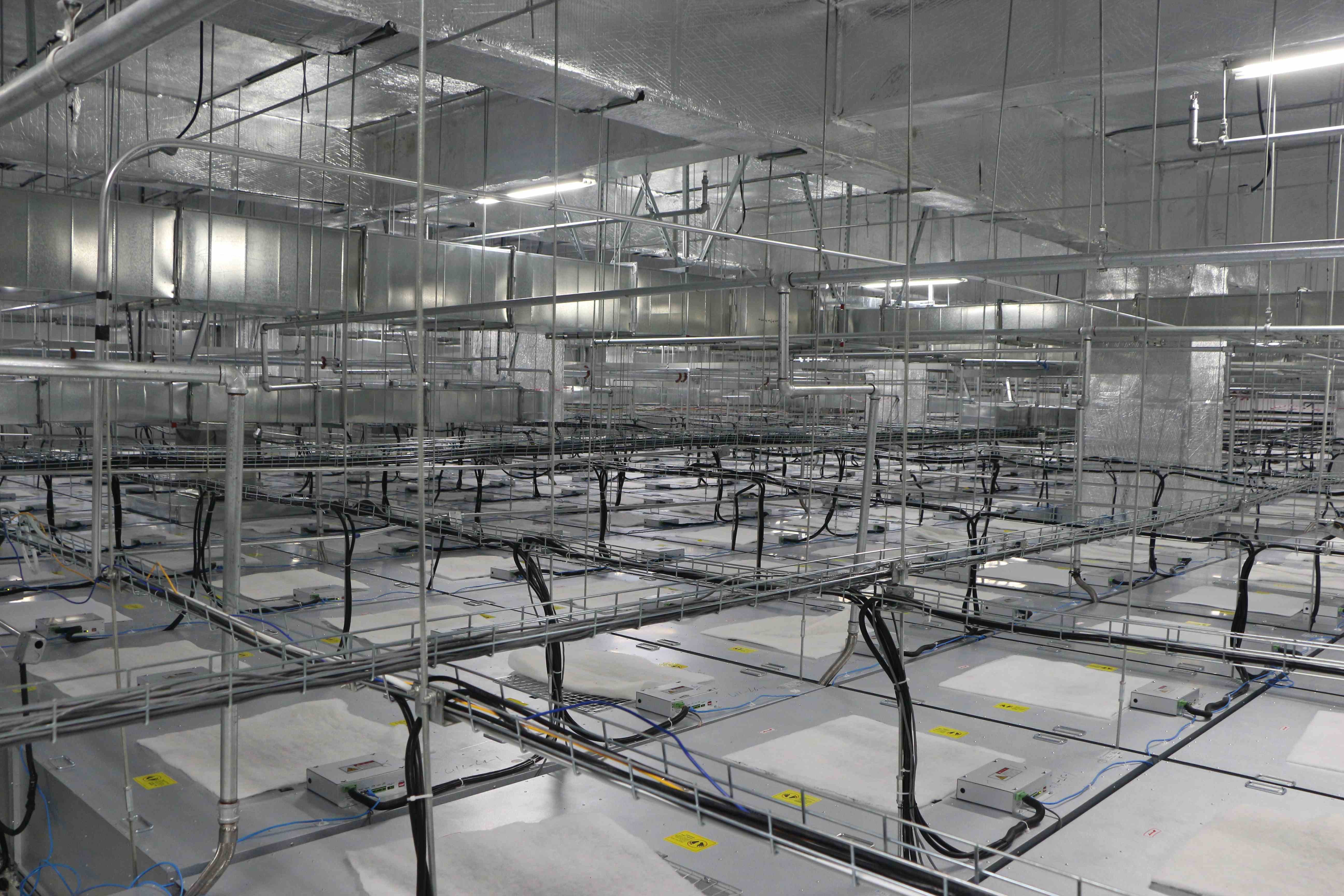 ZJNF FFU Fan Filter Unit Core Functionality Energy Efficiency and Customization Options for Cleanroom Application