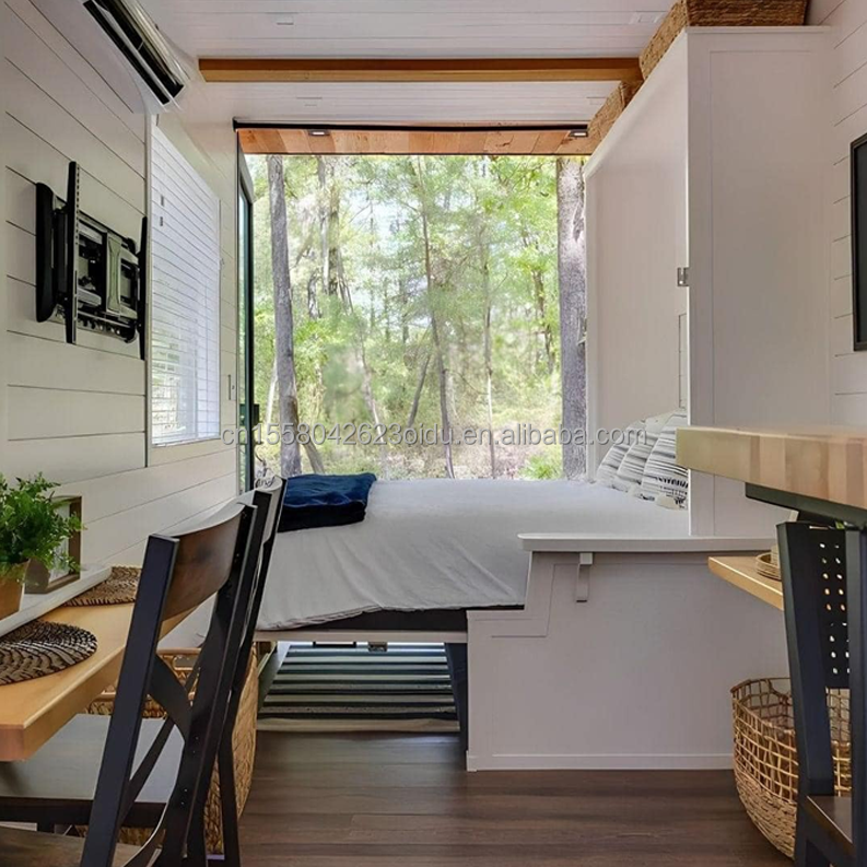 Galvanized Steel Bending 40ft Portable Wooden Container House with 2 Bedrooms and 1 Living Room