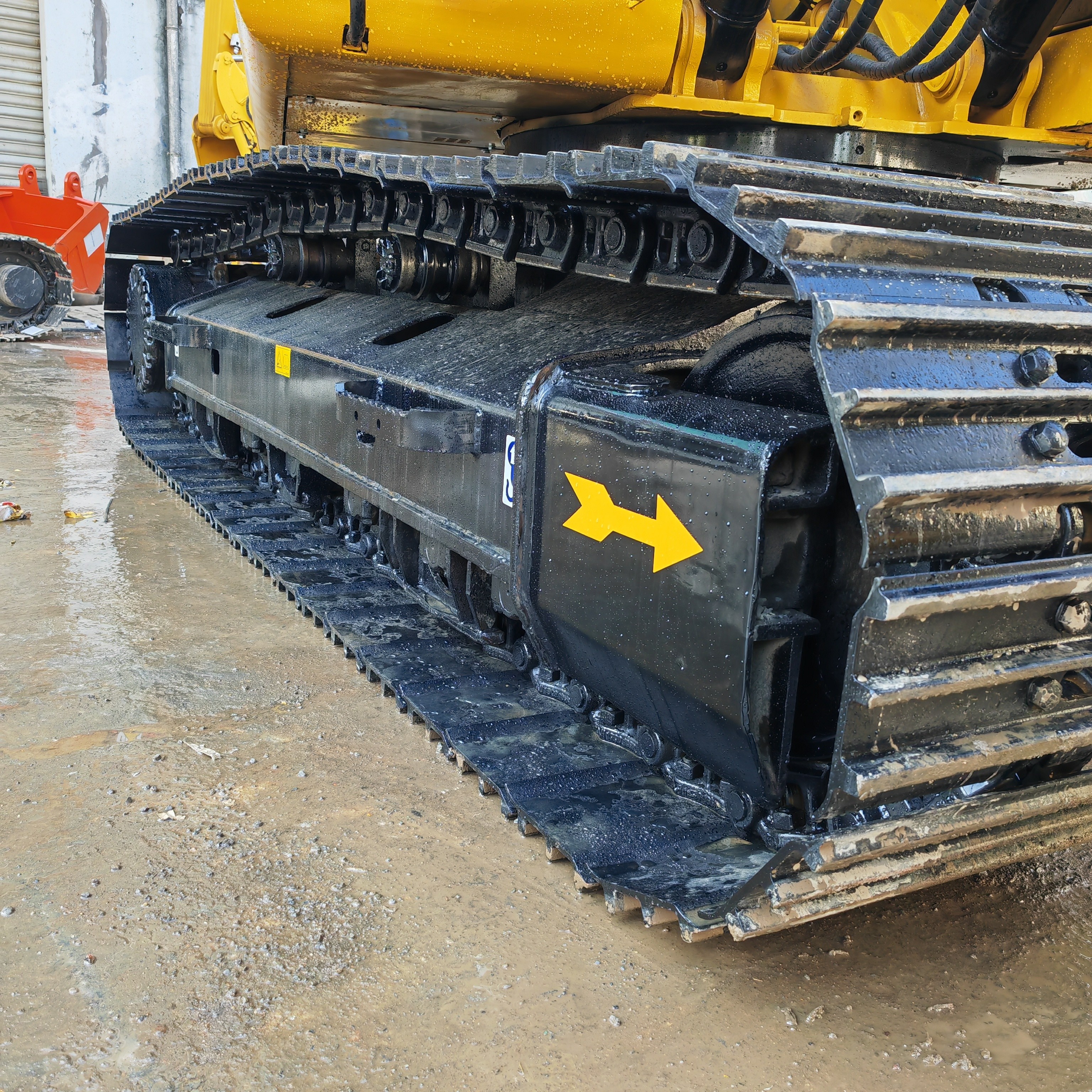 Durable CAT Excavator Engine with Net Flywheel Power of 31.1 KW 41.7 Hp Maximum Digging Depth of 6.5 M
