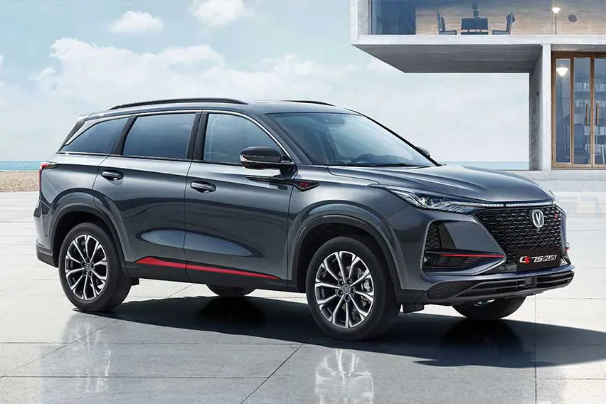 In stock New Car China Changan cs75 plus 2022 cs75 FI 1.5T 5-seater mini vehicle suv cars for exporting