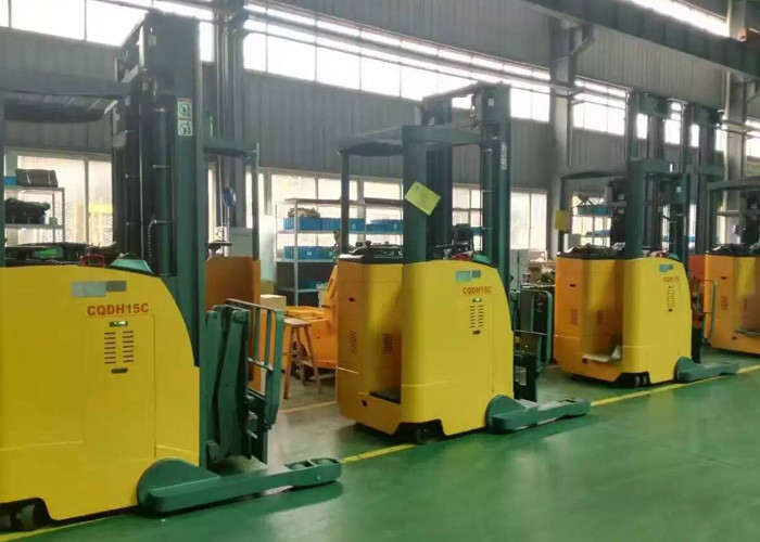 24V Narrow Aisle Forklift Truck , Narrow Aisle Lift Truck With Hydraulic Steering