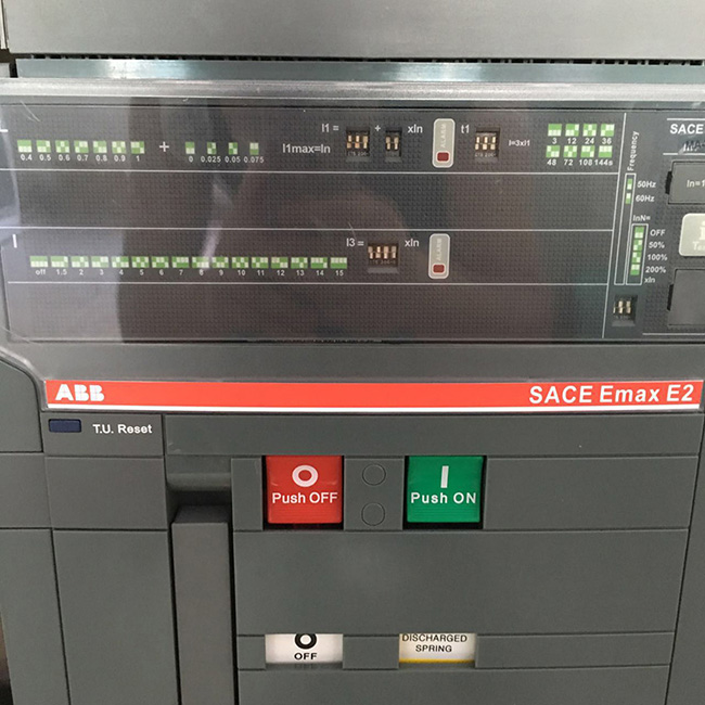 IEC,CE Approved 2000A acb air circuit breaker
