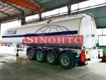 50m3 4 Alxe Fuel Tanker Semi Trailer , Diesel / Petrol Trailer Tank 6 Compartmen
