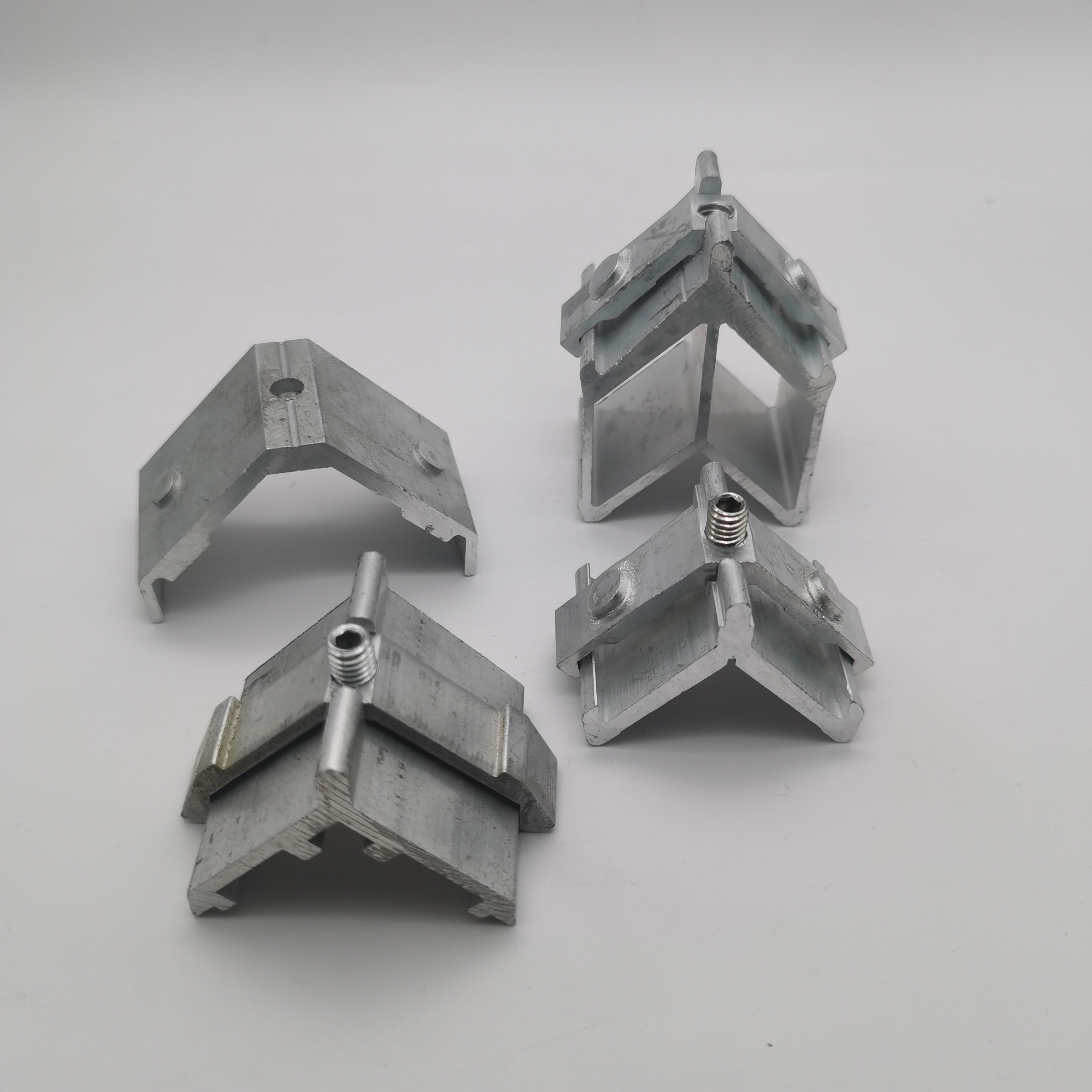 Solid Aluminium Profile Corner Joint For Hotel Folding Door And Window