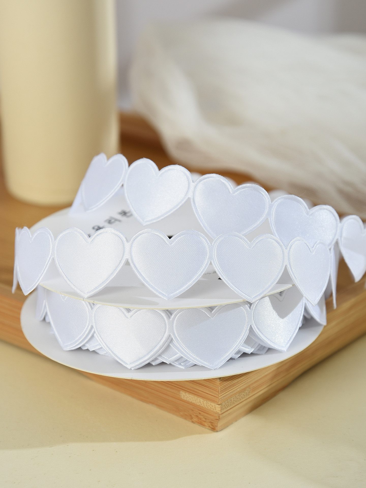 1.5cm*9m 2.5cm*9m Heart Shape Valentine's Day Polyester Gift Ribbon For Luxury Gift Packaging