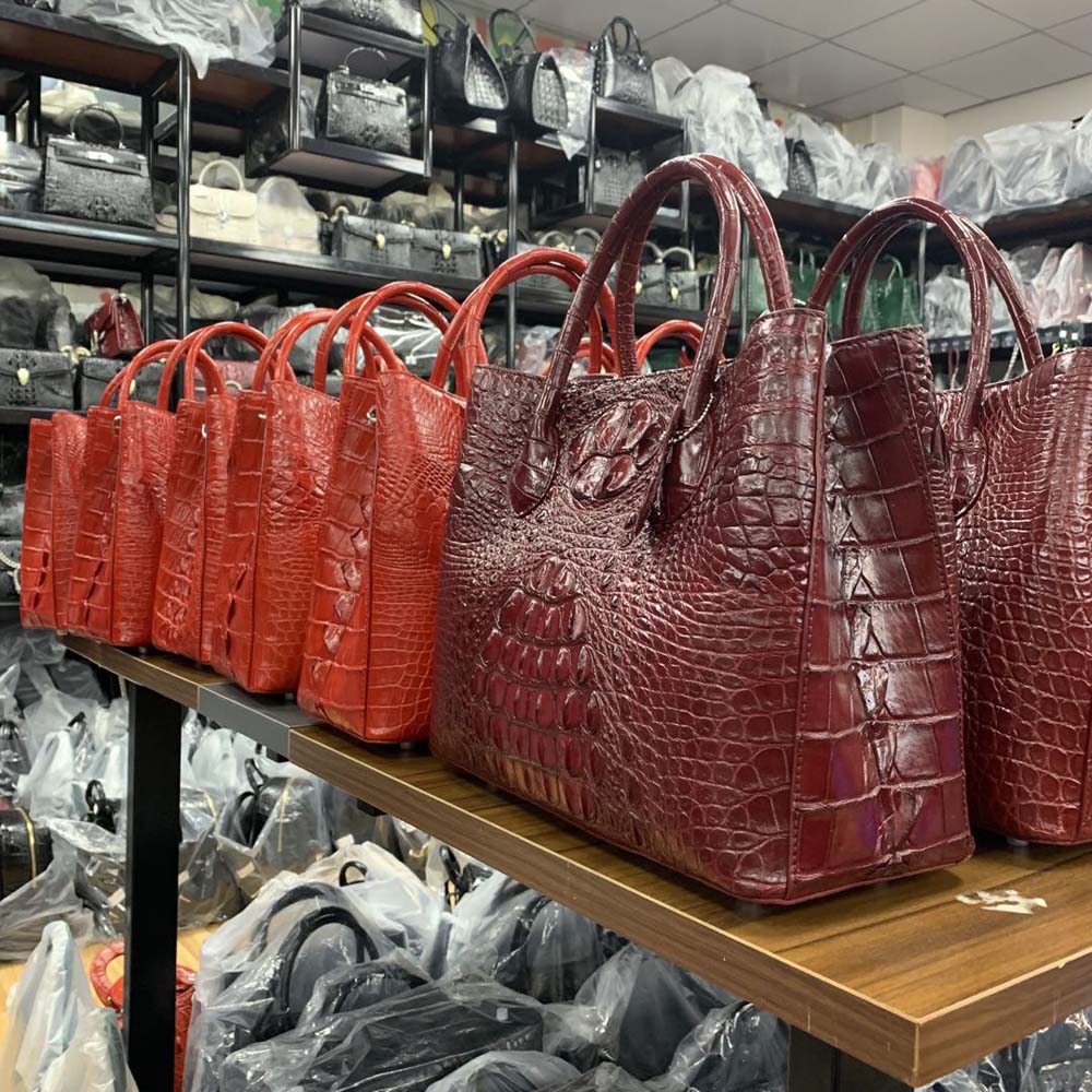 Microfiber Croc Leather Fabric Recycle Friendly For Lady'S Hang Bag