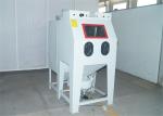 Pressure Blast Cabinet Adjustable Loading Weight ISO9001 Certification