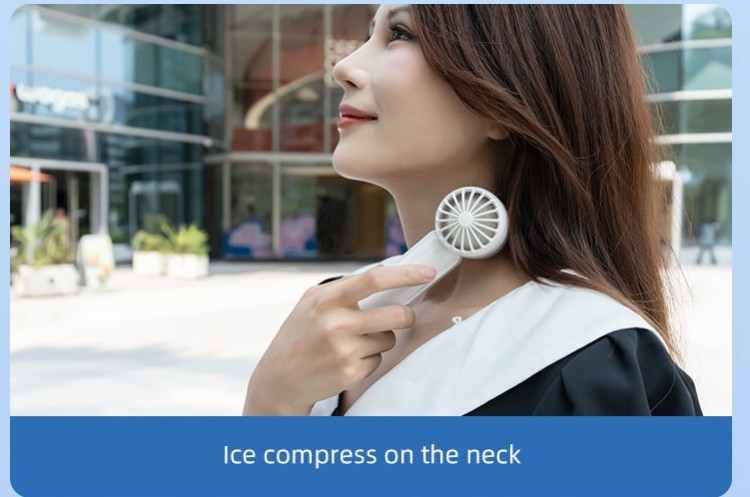 Small Semiconductor Cooling Fan Five Level Strong Wind Ice Cold Fan Bladeless Mini Handheld Fan with Ice Cooler