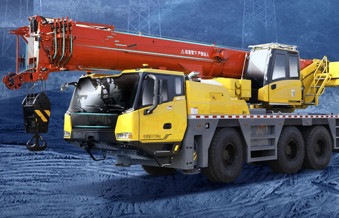 25 Tons Mobile Truck Crane Construction Equipment With 400-500L Fuel Tank Capacity