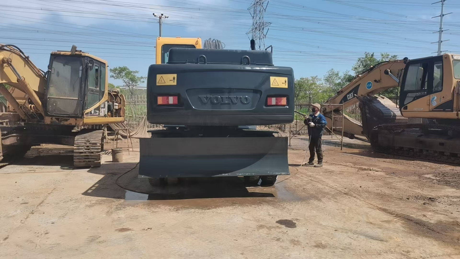 Used Volvo EW180BLC Wheeled Excavator 2022 Second Hand Volvo Excavators