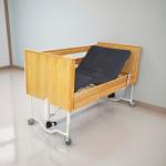 Hospitals Clinics Accredited Home Electric Nursing Beds Solid Beech Slide